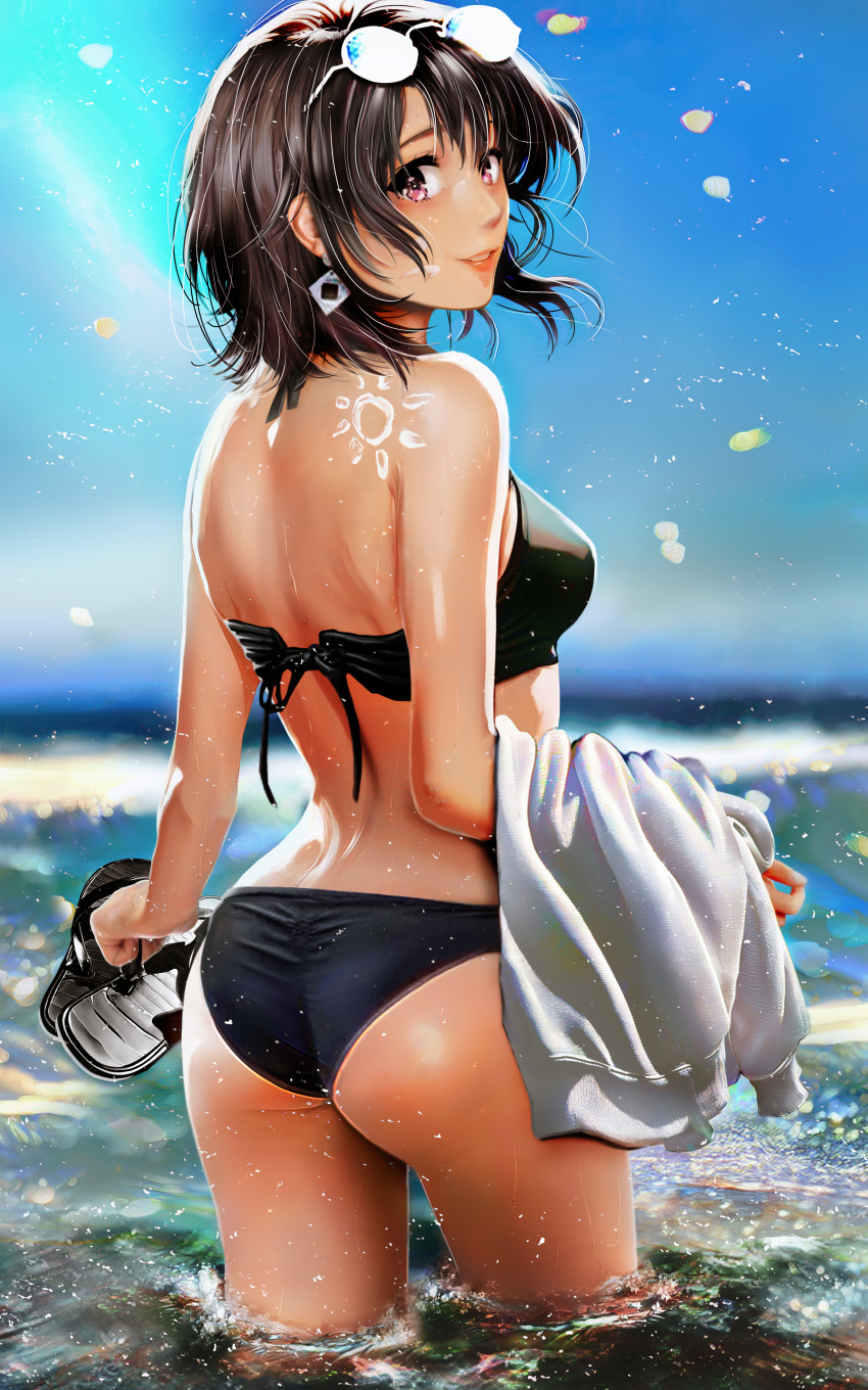 1girl 1girl absurd_res alluring ass back big_breasts bikini black_bikini black_hair commentary_request earrings eyewear_on_head from_behind grace16 halterneck high_res holding holding_shoes holding_unworn_clothes horizon jewelry looking_at_viewer looking_back medium_hair ocean outside purple_eyes shoes shoulder_blades silf sky swimsuit unworn_shoes wading water yahari_ore_no_seishun_lovecome_wa_machigatteiru. yukinoshita_haruno